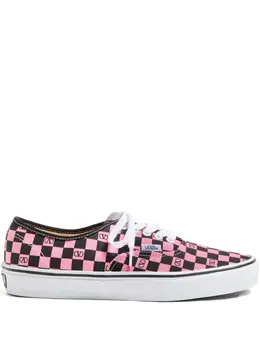 Valentino Garavani: Розовые кроссовки 