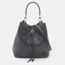 Louis Vuitton: Чёрная сумка 
