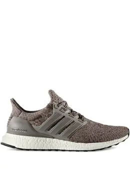adidas: Фиолетовые кроссовки  UltraBoost