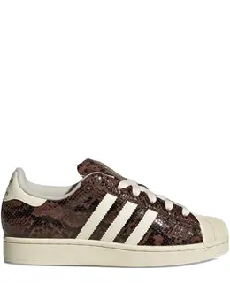adidas: Коричневые кроссовки 