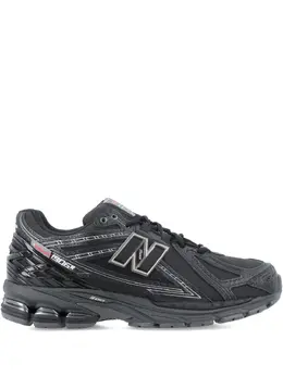 New Balance: Чёрные кроссовки  1906R