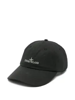 Stone Island: Чёрная кепка 