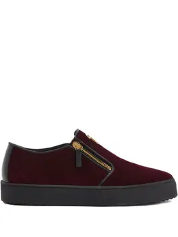 Giuseppe Zanotti: Красные мокасины 