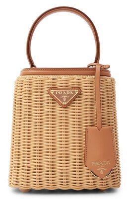 Prada: Бежевая сумка 