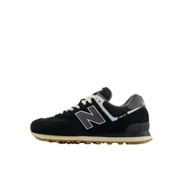 New Balance: Кеды 