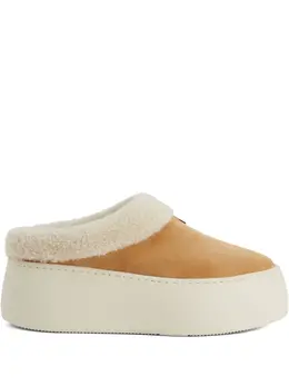 Giuseppe Zanotti: Светлые сабо 