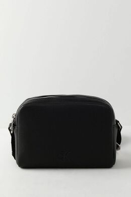 Calvin Klein: Чёрная сумка 