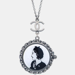 Chanel: Подвеска 