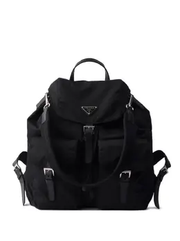 Prada: Чёрный рюкзак 