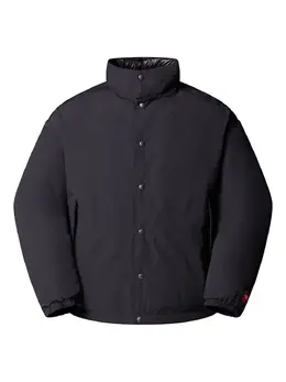 The North Face: Красная куртка  Red Box