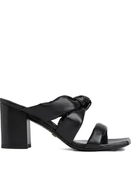 Stuart Weitzman: Чёрные сабо 