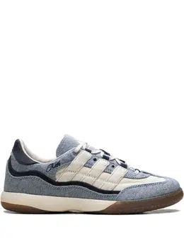 adidas: Кроссовки  Supernova