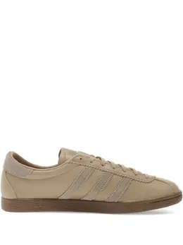 adidas: Зелёные кроссовки 