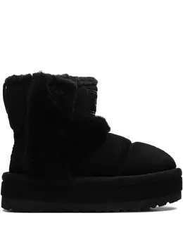 UGG: Чёрные ботинки 