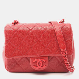 Chanel: Красная сумка 