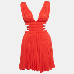 Alaia: Красное платье 