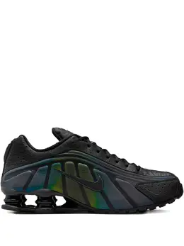 Nike: Чёрные кроссовки  Shox R4