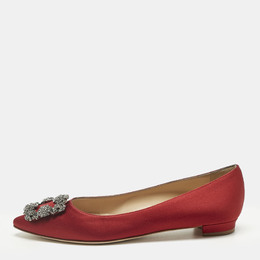 Manolo Blahnik: Тёмные балетки  Hangisi