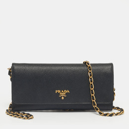 Prada: Чёрный кошелёк 