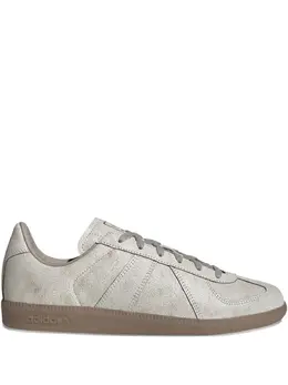 adidas: Кроссовки 
