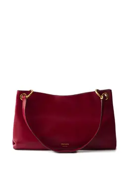 Prada: Красная сумка 
