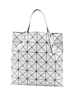 Bao Bao Issey Miyake: Светлая сумка-шоппер 