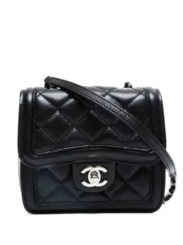 CHANEL Pre-Owned: Чёрная сумка 