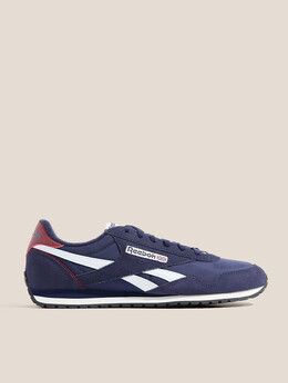 Reebok: Тёмные кроссовки 