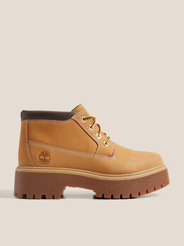 Timberland: Светлые ботинки 