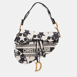 Dior: Чёрная сумка 
