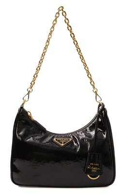 Prada: Чёрная сумка 
