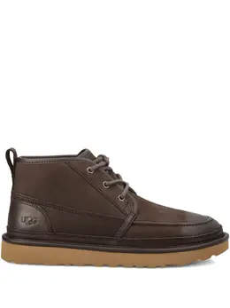 UGG: Коричневые ботинки  Neumel