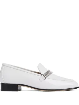 Stuart Weitzman: Белые лоферы 
