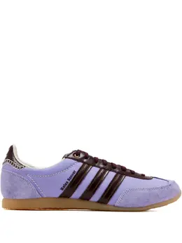 adidas: Светлые кроссовки  Wales Bonner