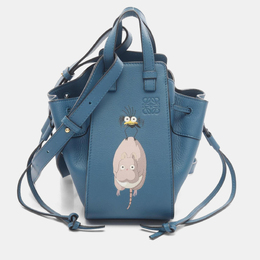 Loewe: Зелёная сумка  Hammock