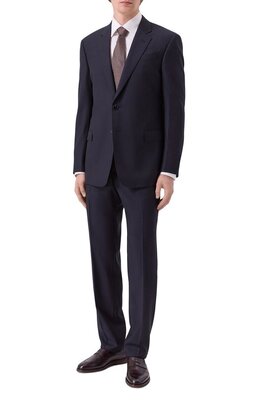 Giorgio Armani: Костюм из шерсти 