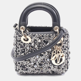 Dior: Чёрная сумка 