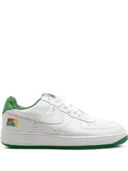 Nike: Белые кроссовки  Air Force 1