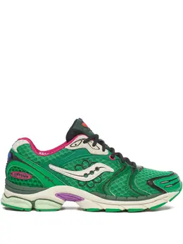 Saucony: Зелёные кроссовки 