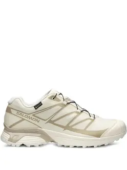 Salomon: Белые кроссовки 