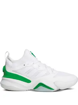 adidas: Белые кроссовки 