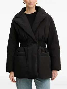 Armani Exchange: Чёрная куртка 