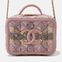 Chanel: Розовая сумка 