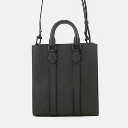 Louis Vuitton: Сумка-шоппер 