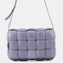 Bottega Veneta: Фиолетовая сумка  Maxi Intrecciato