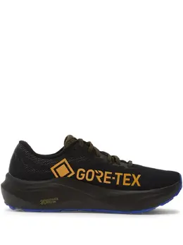 ASICS: Чёрные кроссовки  GT-2000
