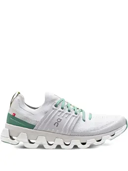 On Running: Белые кроссовки 
