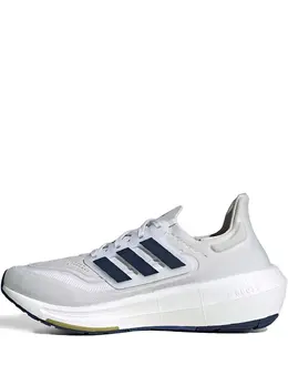 adidas: Светлые кроссовки  UltraBoost