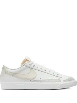 Nike: Белые кроссовки  Blazer Low 77
