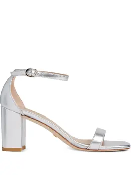 Stuart Weitzman: Серебристые сандалии 